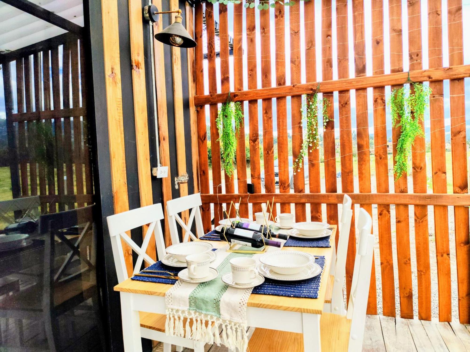 Luxury tent Romantico Glamping Tipo Contenedor Con Jacuzzi Cerca Al De Paipa