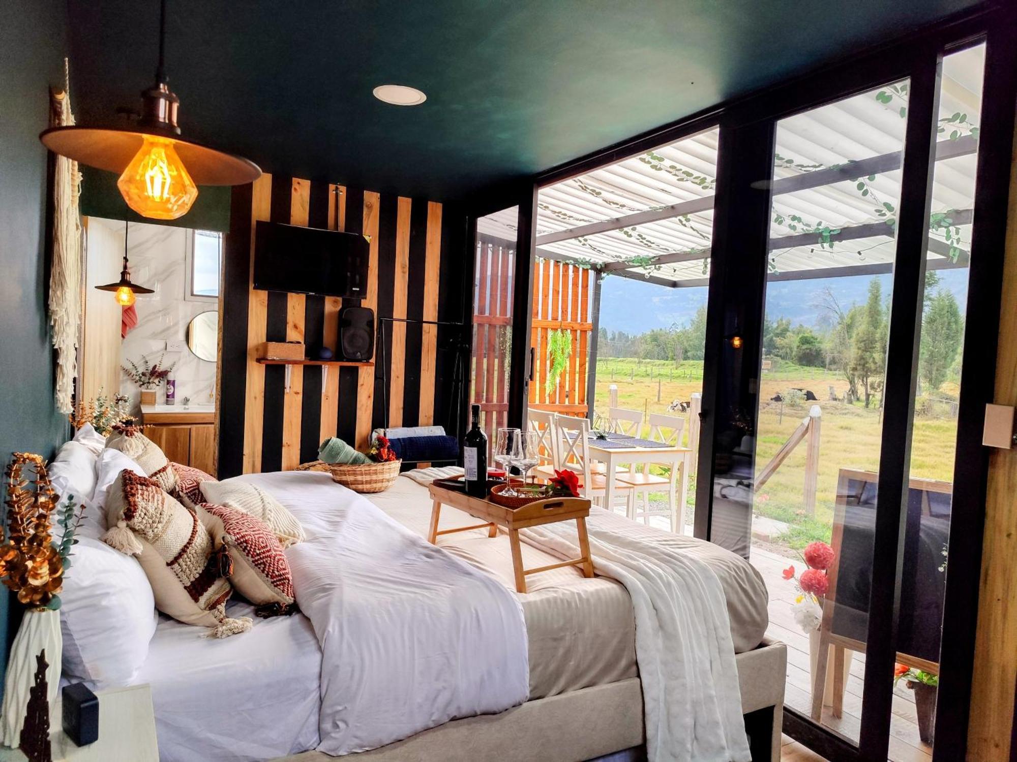 Luxury tent Romantico Glamping Tipo Contenedor Con Jacuzzi Cerca Al De *