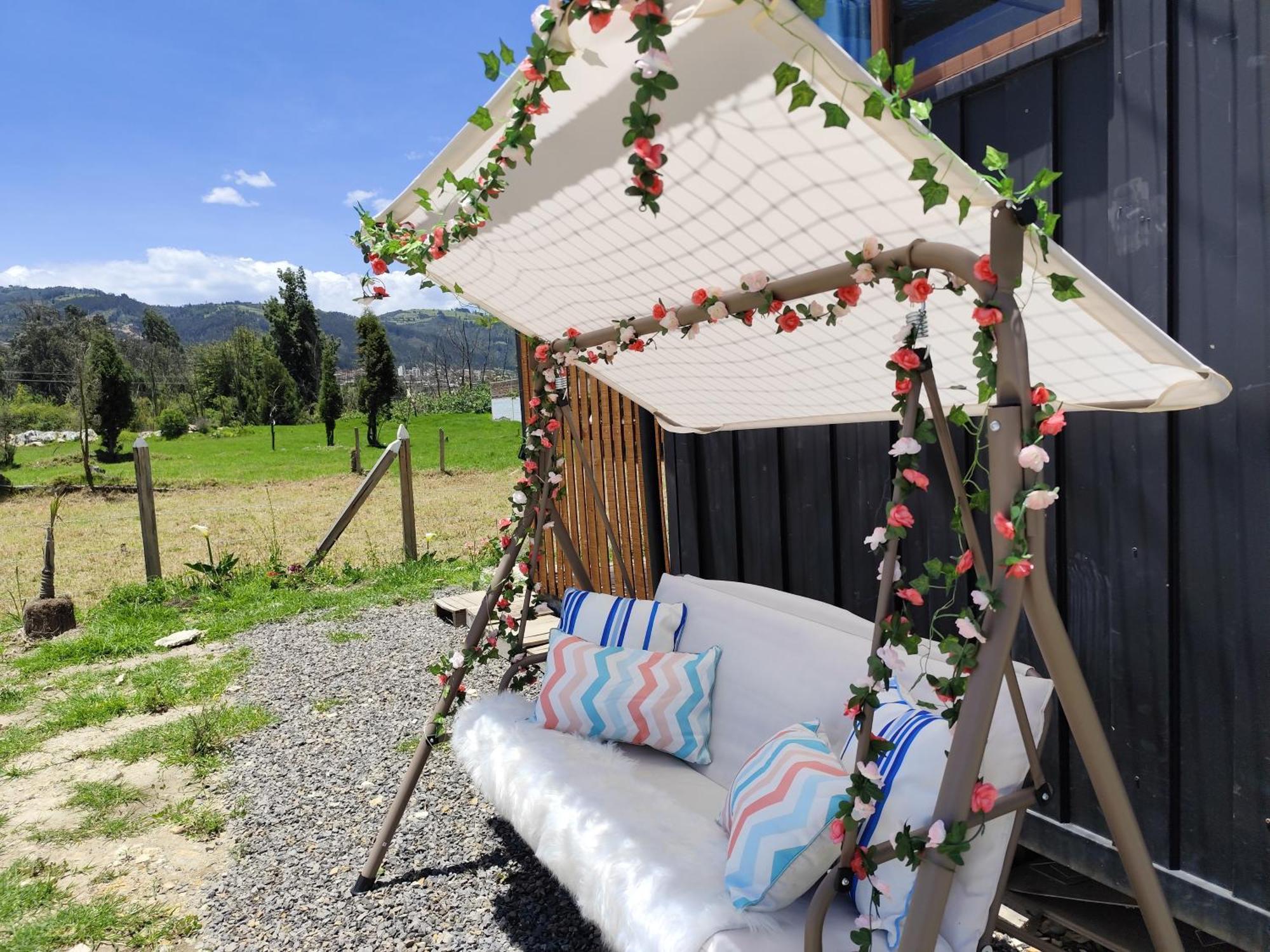 Romantico Glamping Tipo Contenedor Con Jacuzzi Cerca Al De Paipa