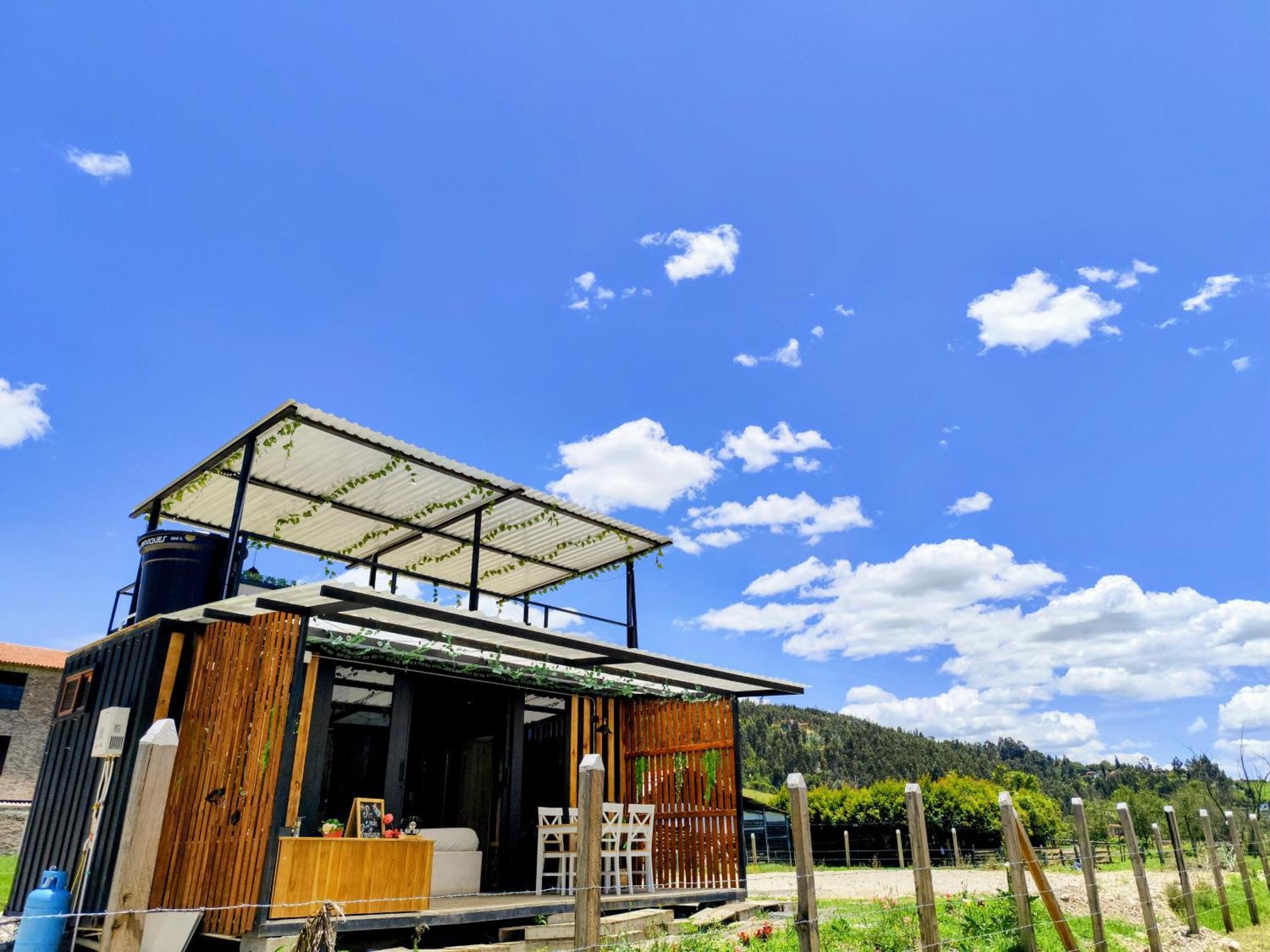 Romantico Glamping Tipo Contenedor Con Jacuzzi Cerca Al De