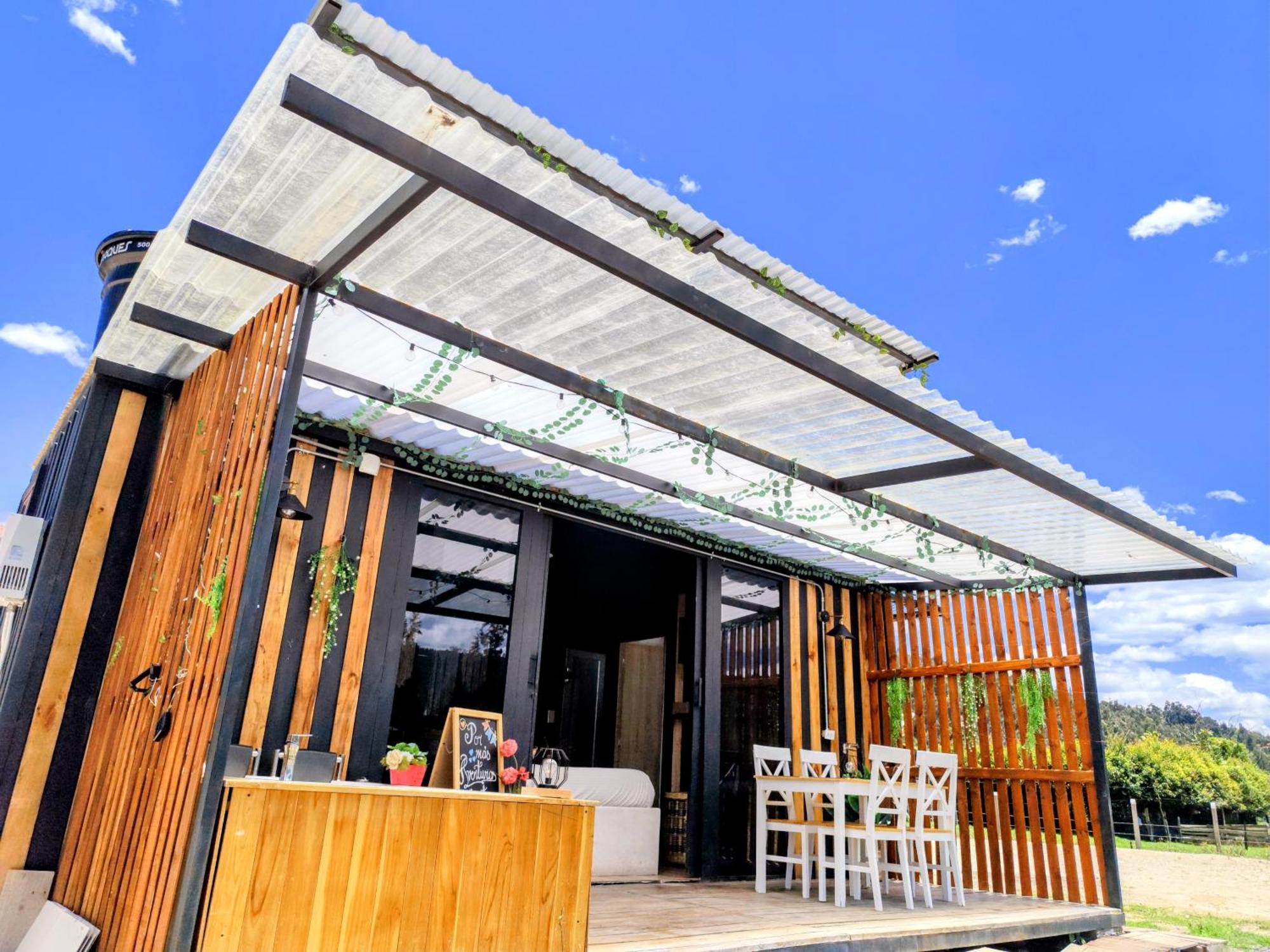 Romantico Glamping Tipo Contenedor Con Jacuzzi Cerca Al De